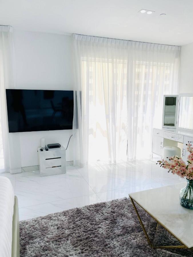 Luxury Casa Premium Studio Apartments - With Full Kitchen, Balcony At Jbr Beach Dubaj Zewnętrze zdjęcie