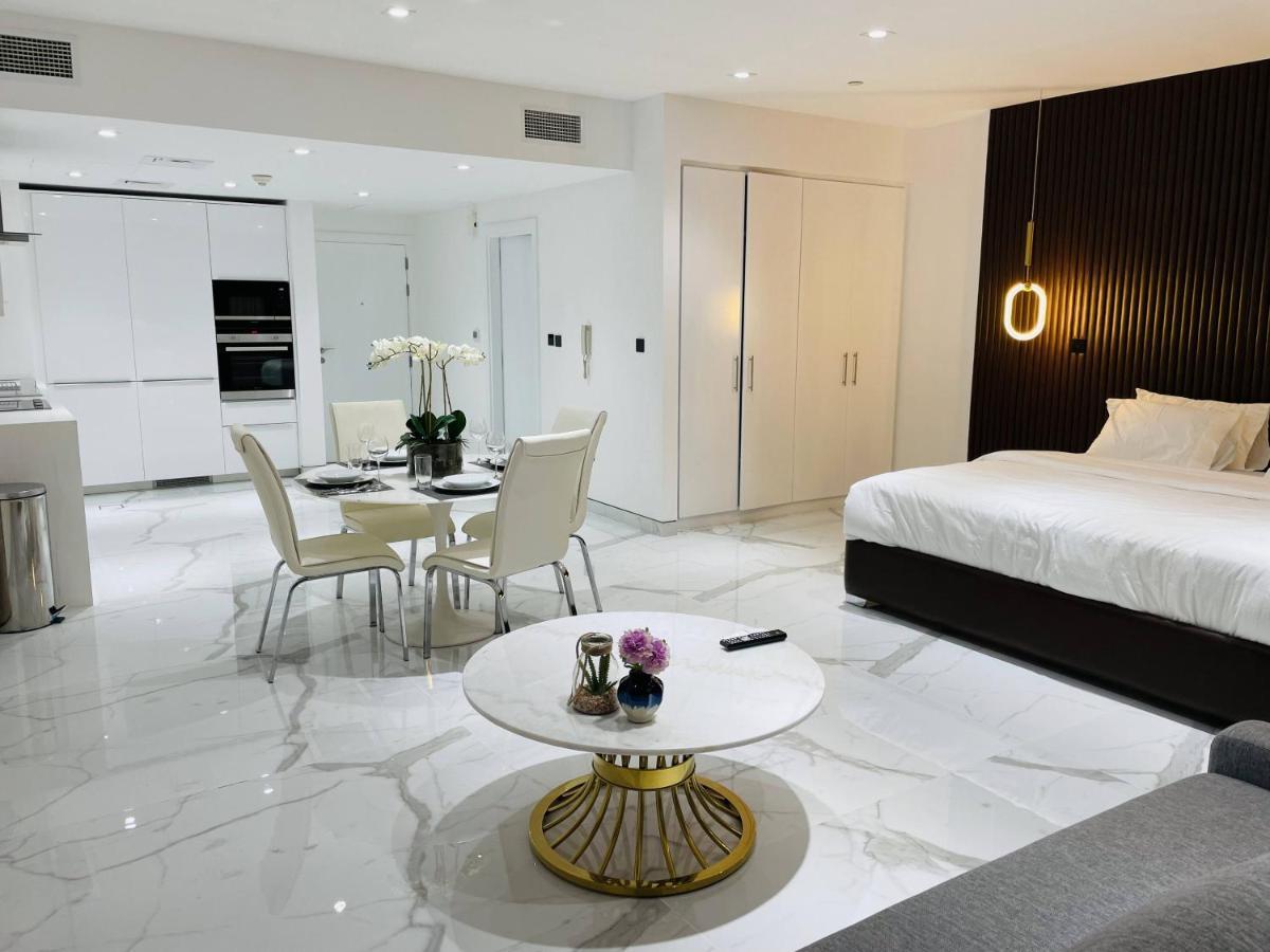 Luxury Casa Premium Studio Apartments - With Full Kitchen, Balcony At Jbr Beach Dubaj Zewnętrze zdjęcie