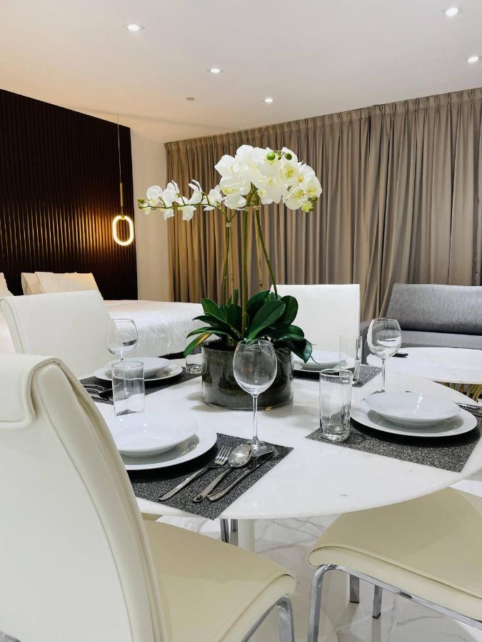 Luxury Casa Premium Studio Apartments - With Full Kitchen, Balcony At Jbr Beach Dubaj Zewnętrze zdjęcie