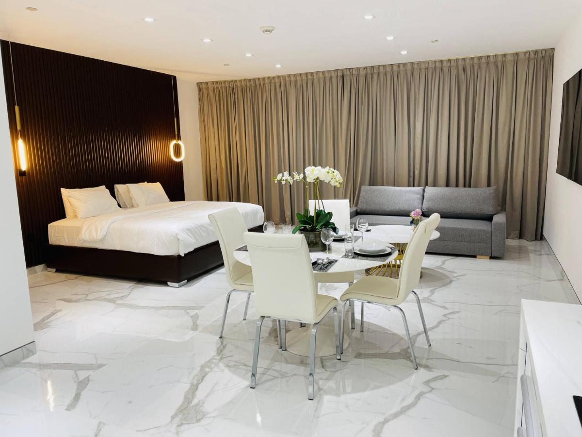 Luxury Casa Premium Studio Apartments - With Full Kitchen, Balcony At Jbr Beach Dubaj Zewnętrze zdjęcie