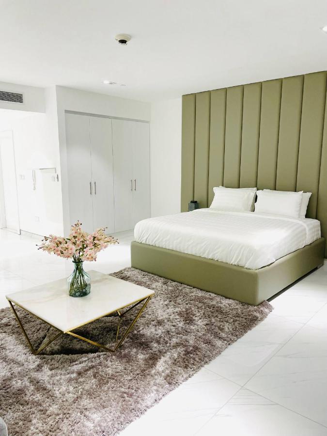 Luxury Casa Premium Studio Apartments - With Full Kitchen, Balcony At Jbr Beach Dubaj Zewnętrze zdjęcie